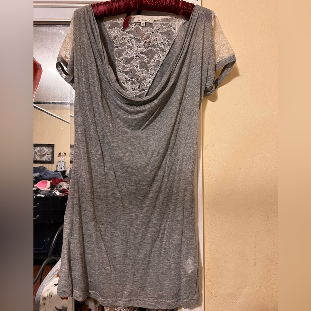 Women's short sleeve top.